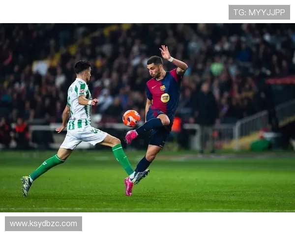 帽子戏法，费兰-托雷斯当选贝蒂斯vs巴萨全场最佳球员